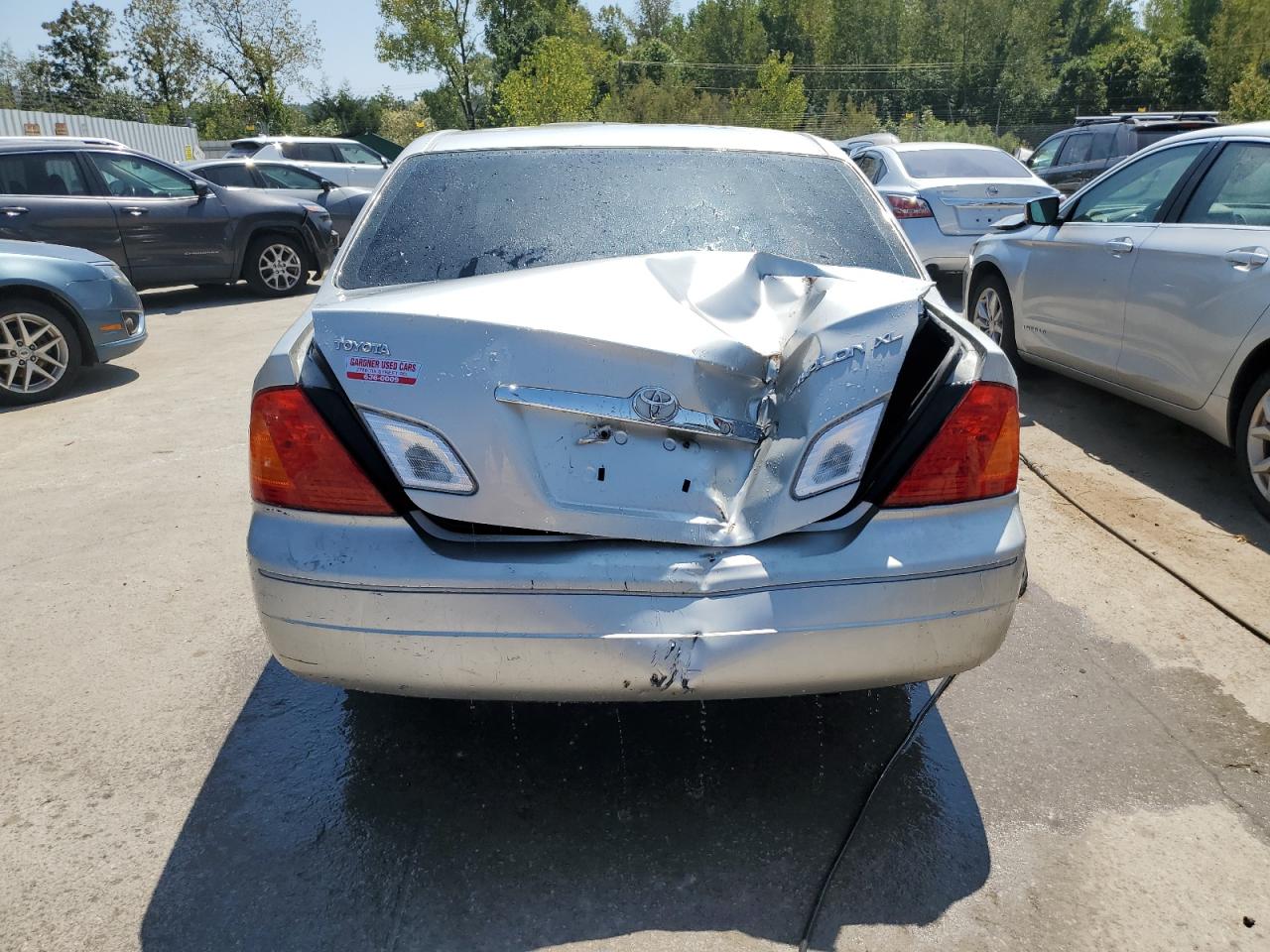 Lot #2996437396 2002 TOYOTA AVALON XL