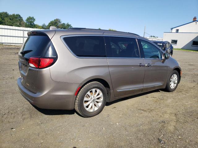 VIN 2C4RC1BG8HR551907 2017 Chrysler Pacifica, Touri... no.3