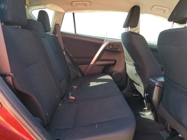 2018 TOYOTA RAV4 LE - JTMZFREV7JD119589