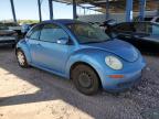 VOLKSWAGEN NEW BEETLE photo