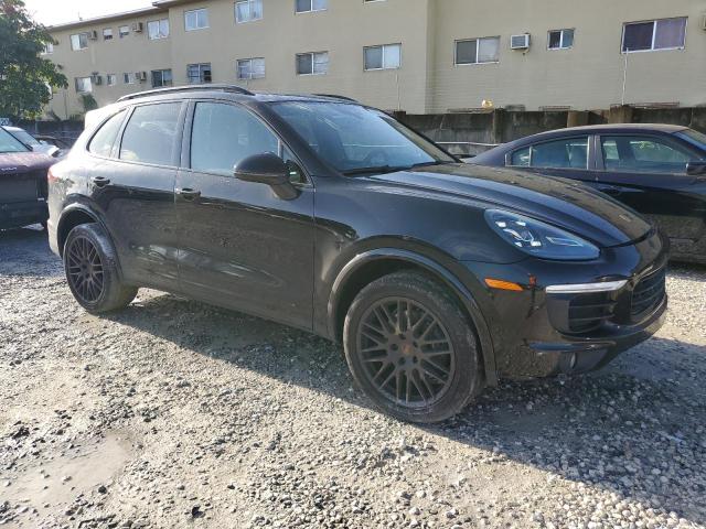 VIN WP1AA2A2XHKA85005 2017 Porsche Cayenne no.4