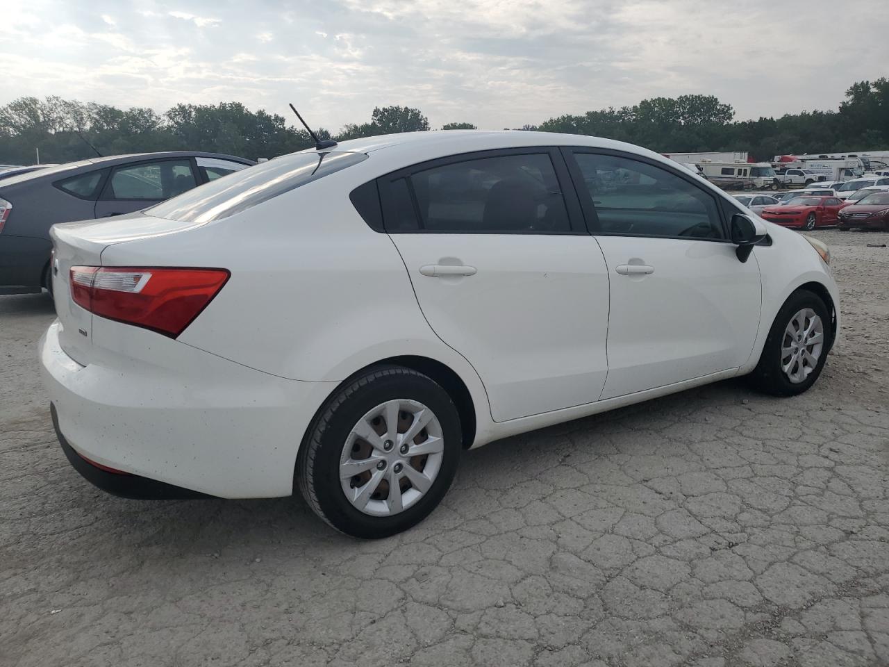 Lot #2846074838 2016 KIA RIO LX