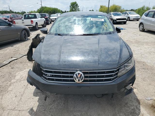 VIN 1VWAA7A32JC010559 2018 Volkswagen Passat, S no.5