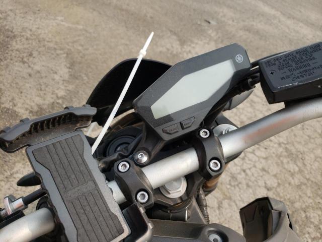 2015 YAMAHA FZ09 JYARN33N0FA001052