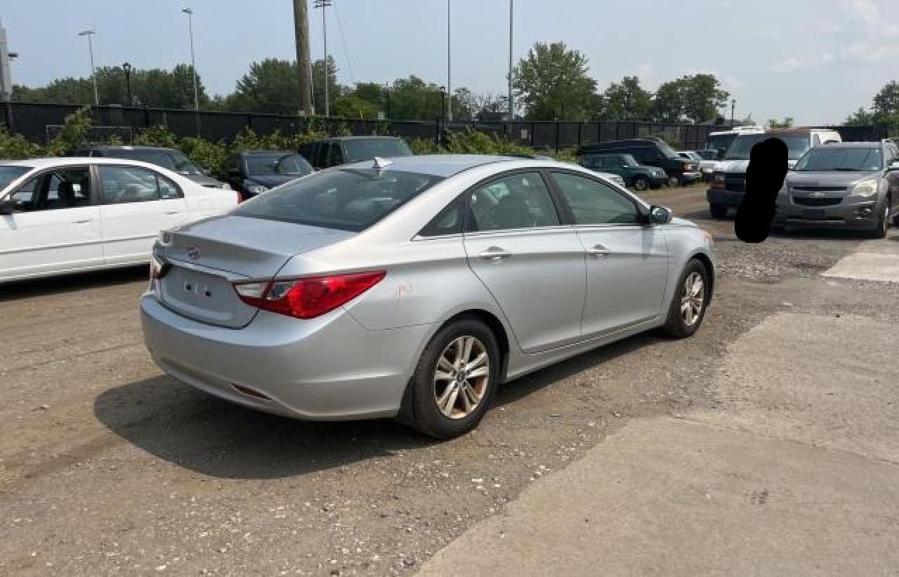 Lot #2758589608 2013 HYUNDAI SONATA GLS