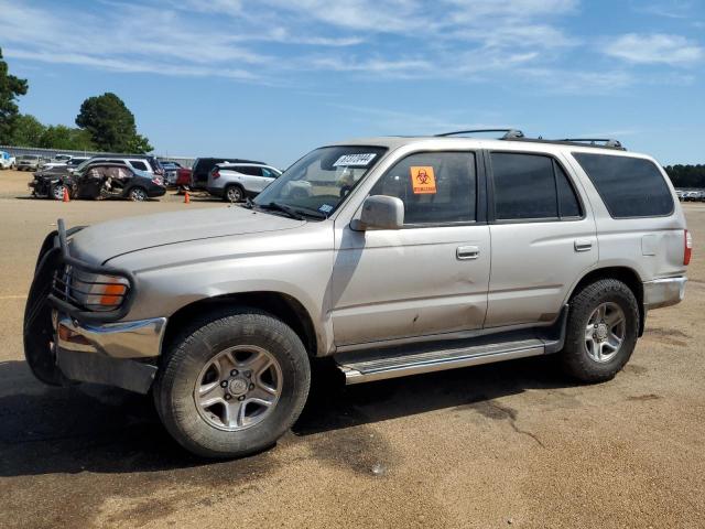 TOYOTA 4RUNNER SR