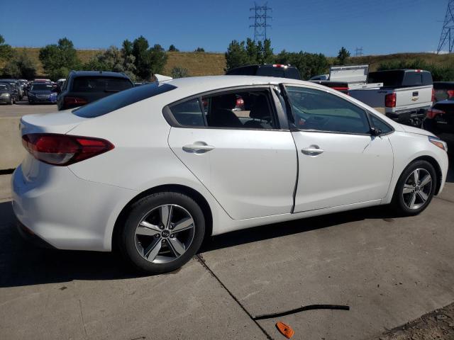 VIN 3KPFL4A74JE235465 2018 KIA Forte, LX no.3