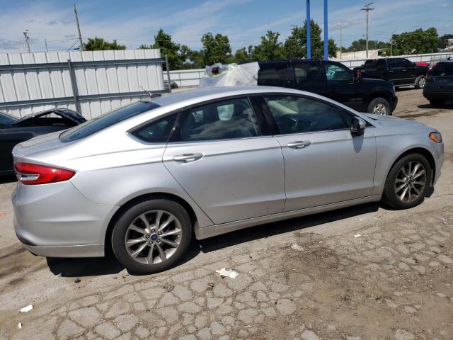 VIN 3FA6P0H73HR164755 2017 Ford Fusion, SE no.3