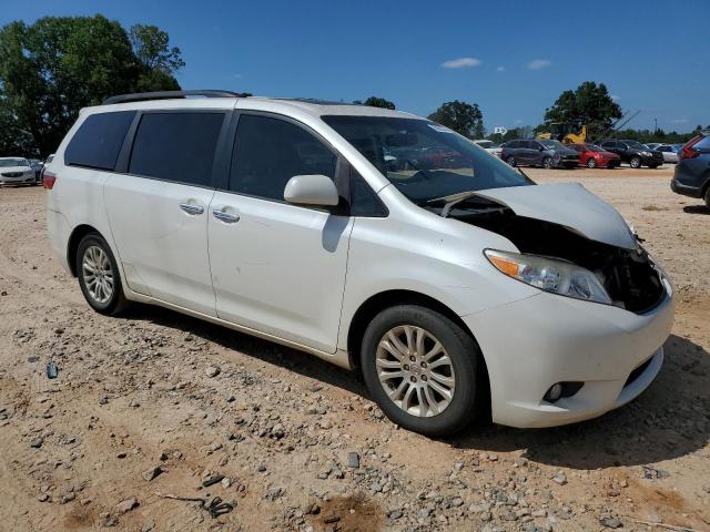 2016 TOYOTA SIENNA XLE - 5TDYK3DC3GS694855