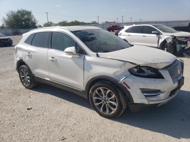 VIN 5LMCJ2C96KUL23215 2019 Lincoln MKC, Select no.4