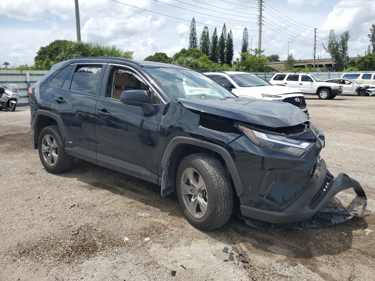 Lot #2960156027 2024 TOYOTA RAV4 LE