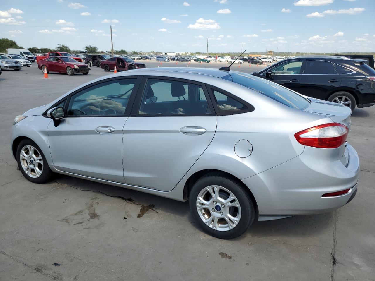 Lot #2859964165 2016 FORD FIESTA SE