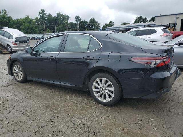 VIN 4T1C11BK8NU070629 2022 Toyota Camry, LE no.2