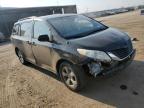 TOYOTA SIENNA LE photo