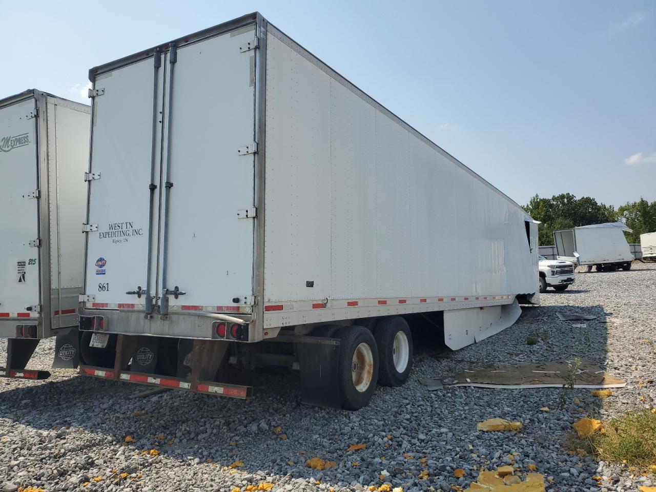 Lot #2771371326 2015 UTILITY TRAILER