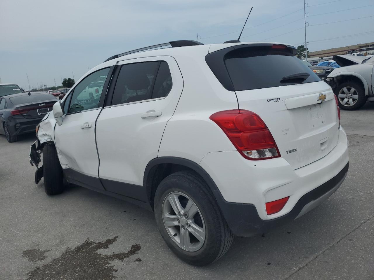 Lot #2989202681 2020 CHEVROLET TRAX 1LT