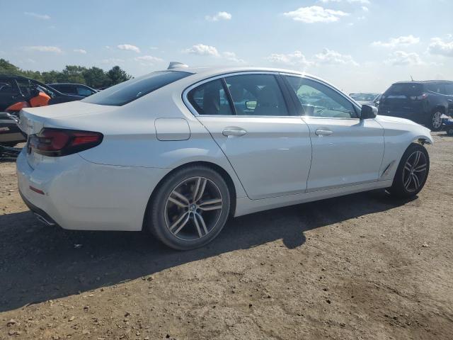 VIN WBA13BJ05NCH93081 2022 BMW 5 Series, 530 XI no.3