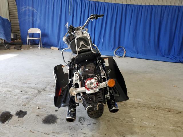 2019 HARLEY-DAVIDSON FLHR 1HD1FBC19KB637865