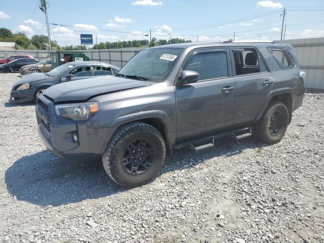 2022 TOYOTA 4RUNNER SR5 2022