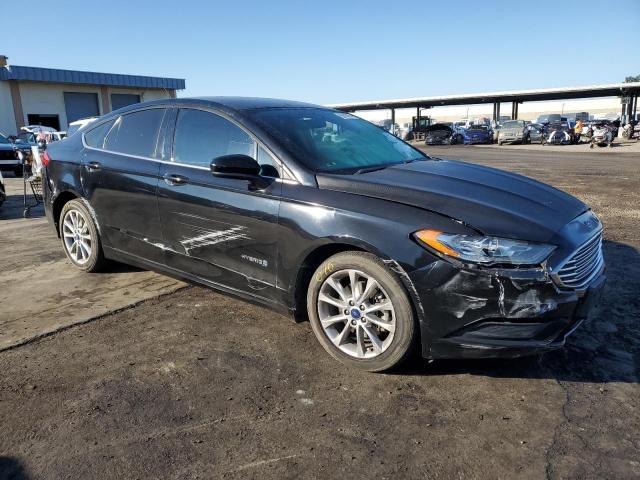 VIN 3FA6P0LUXHR216735 2017 Ford Fusion, Se Hybrid no.4