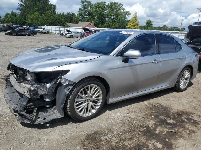 VIN 4T1B11HK5JU156350 2018 Toyota Camry, L no.1