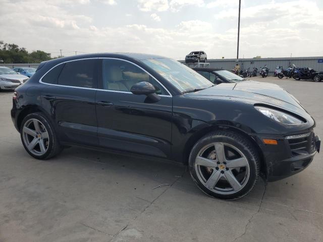 VIN WP1AB2A53HLB14541 2017 Porsche Macan, S no.4