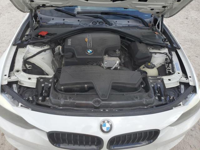 VIN WBA3B1G55FNT63689 2015 BMW 3 Series, 320 I no.11