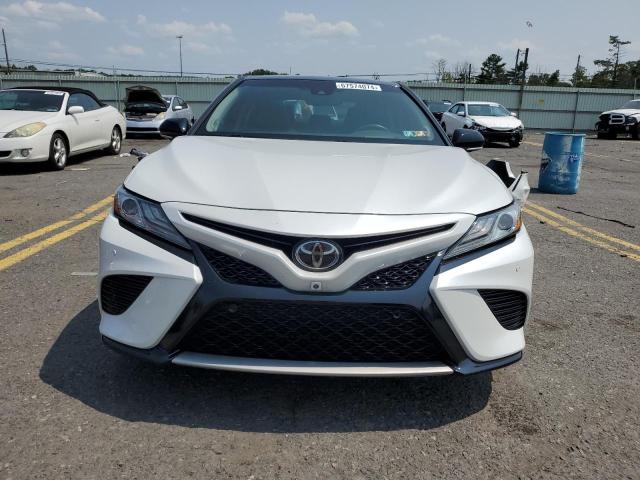 2018 TOYOTA CAMRY XSE 4T1B61HK6JU074421  67574074