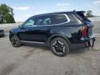 KIA TELLURIDE photo