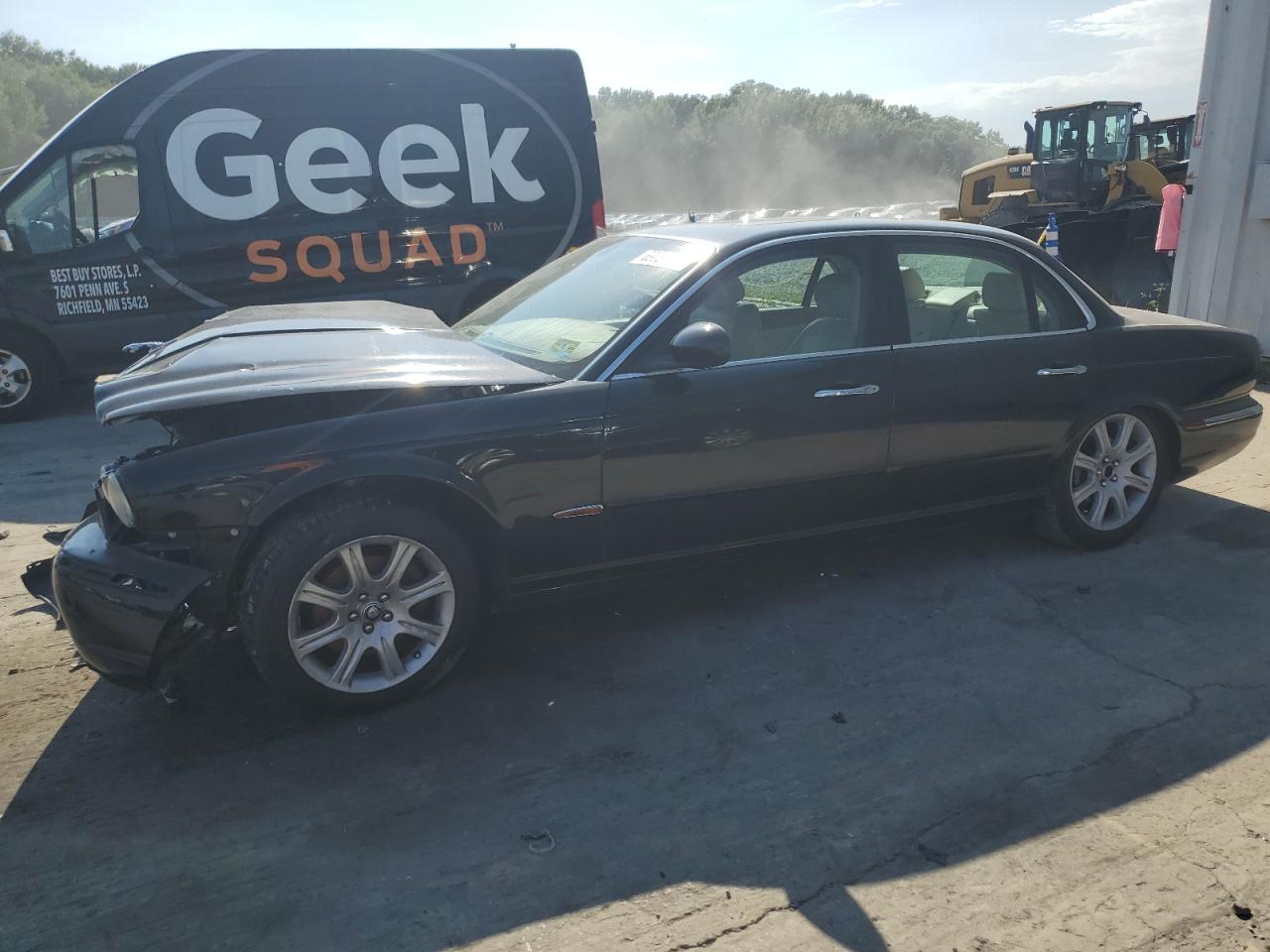 Lot #2969580670 2004 JAGUAR XJ8