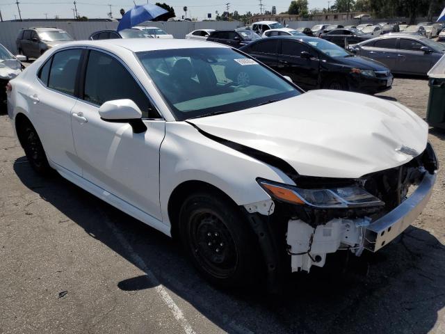 VIN 4T1B11HK5JU647226 2018 Toyota Camry, L no.4