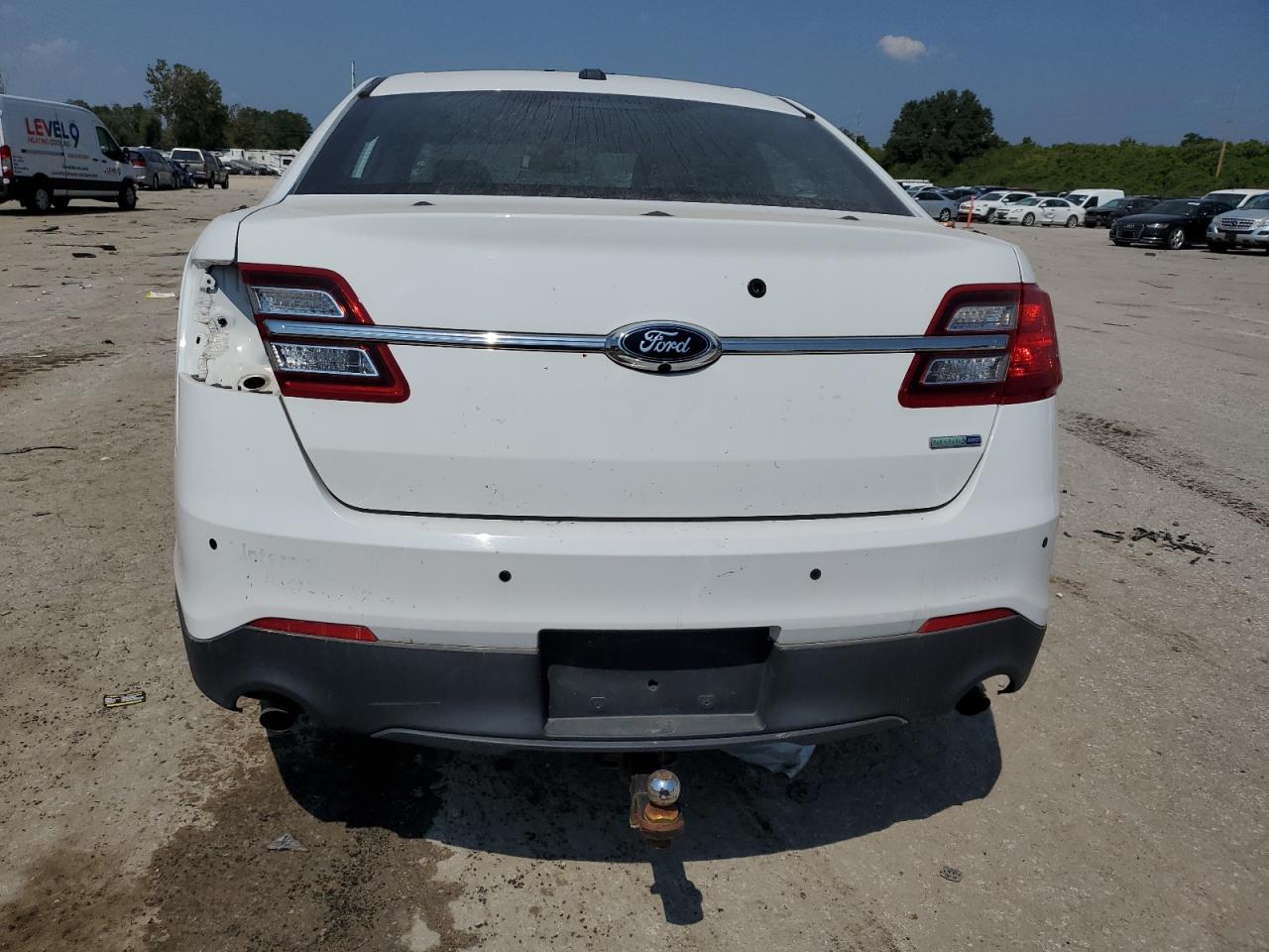 Lot #2791884703 2016 FORD TAURUS POL