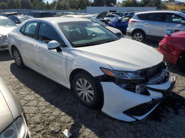 VIN 4T1B31HK3JU508240 2018 Toyota Camry, LE no.4