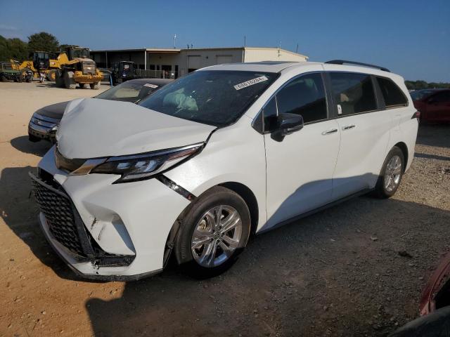 2023 TOYOTA SIENNA XSE 2023