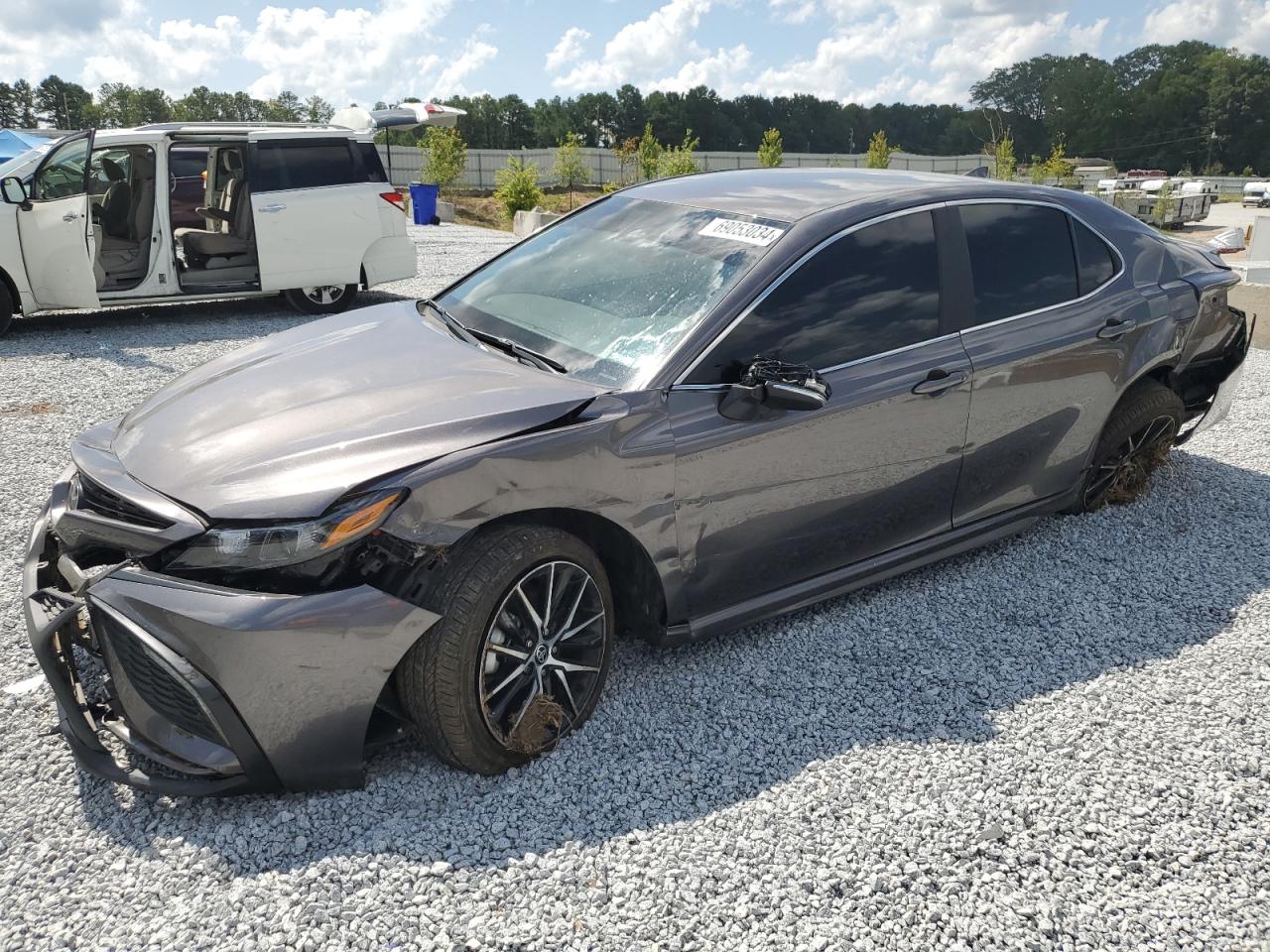 Toyota Camry 2023 SE