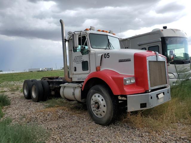 KENWORTH CONSTRUCTI 2005 gray tractor diesel 1XKDD49X65J087650 photo #1