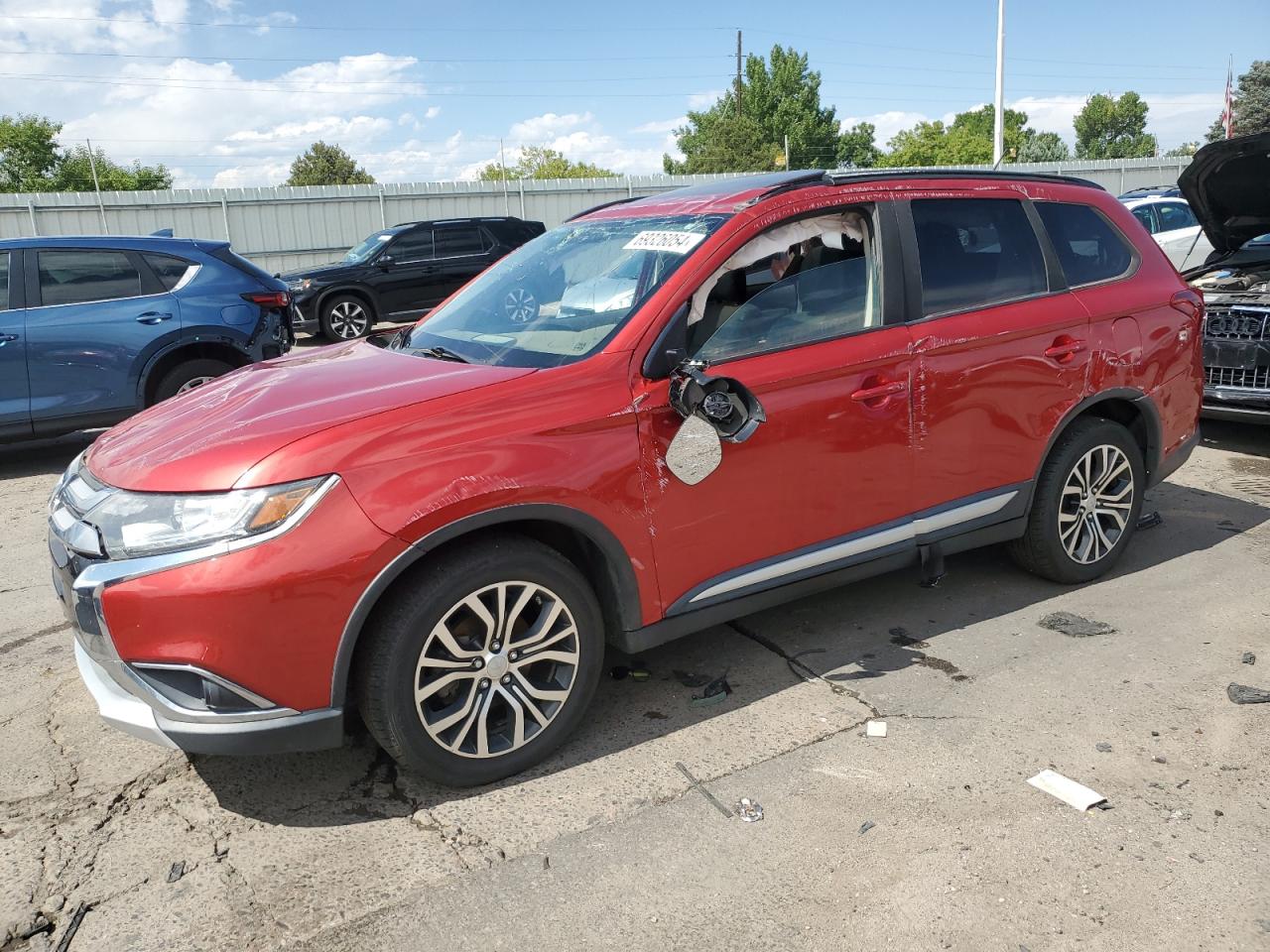 Mitsubishi Outlander 2016 MEDIUM