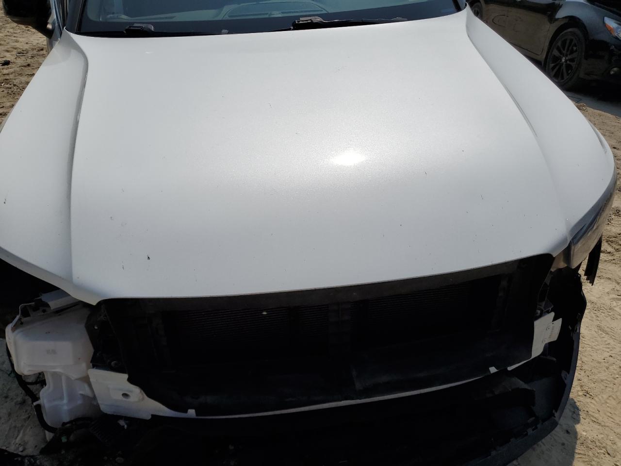 VOLVO XC40 T5 R-DESIGN