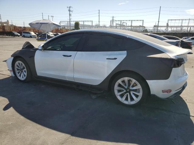 2022 TESLA 3 5YJ3E1EB3NF143581