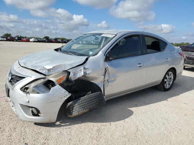 NISSAN VERSA S