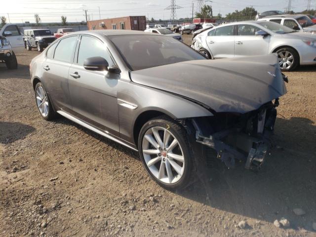 VIN SAJBL4EV2JCY55361 2018 Jaguar XF, R - Sport no.4