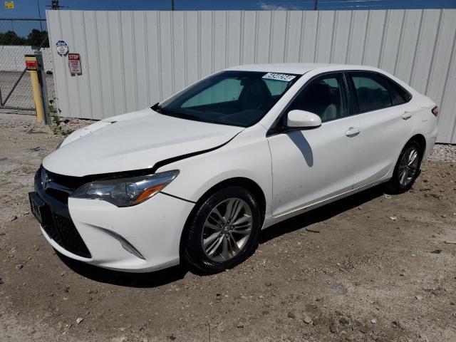 VIN 4T1BF1FK4GU593298 2016 Toyota Camry, LE no.1