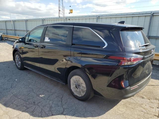 VIN 5TDKRKECXRS200200 2024 Toyota Sienna, LE no.2