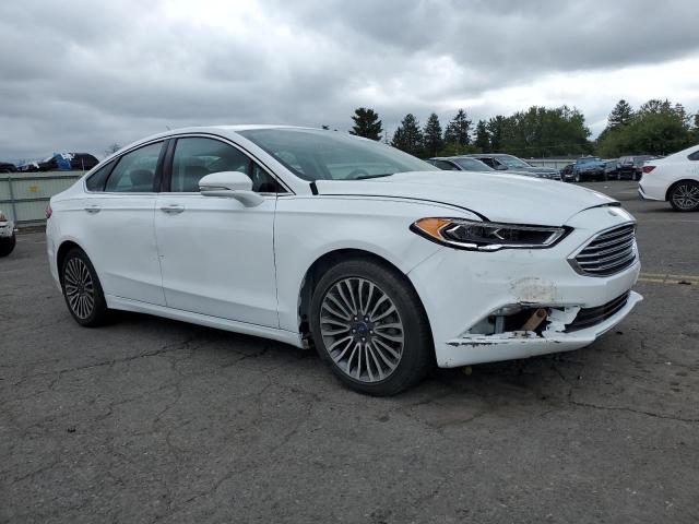 VIN 3FA6P0D96JR124313 2018 Ford Fusion, Titanium/Pl... no.4