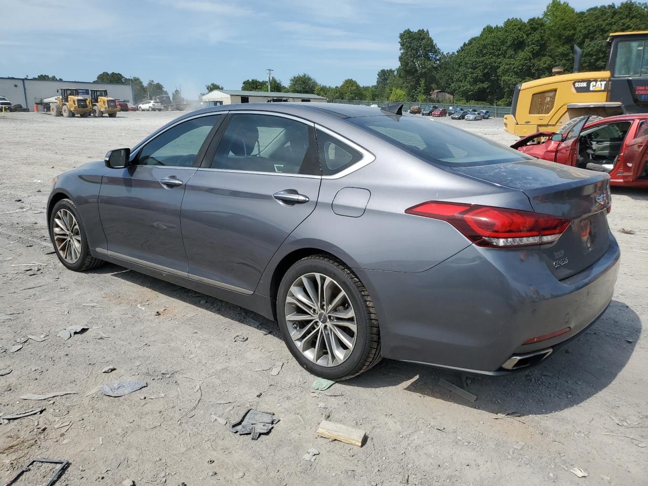 Lot #2907603603 2015 HYUNDAI GENESIS 3.