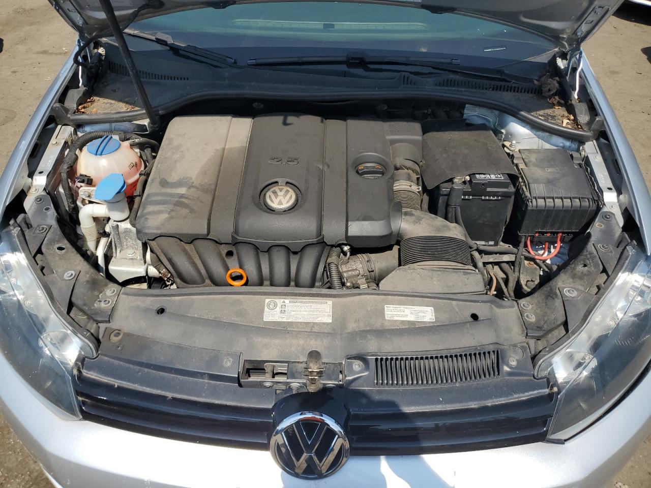 VOLKSWAGEN JETTA S