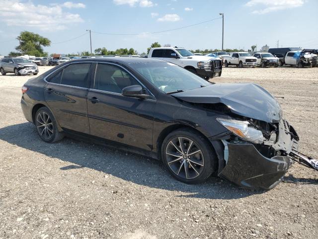 VIN 4T1BF1FK4HU784592 2017 Toyota Camry, LE no.4