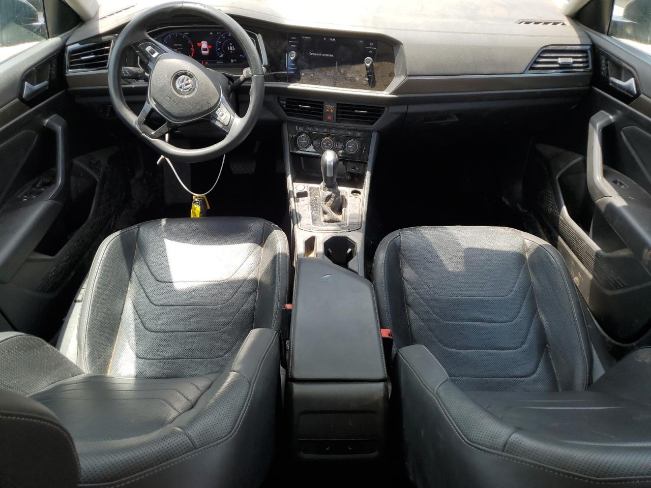 VOLKSWAGEN JETTA SEL PREMIUM