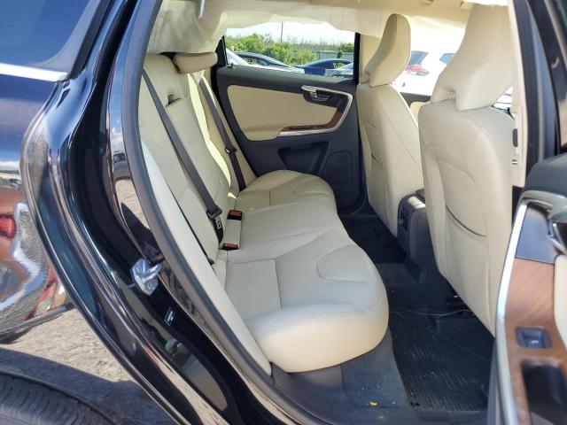 2017 VOLVO 142 YV440MRU1H2198499