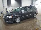 CHRYSLER TOWN & COU photo